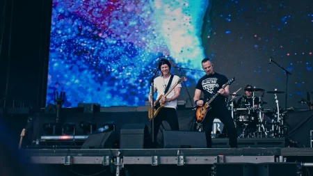 02-Alter Bridge-0941
