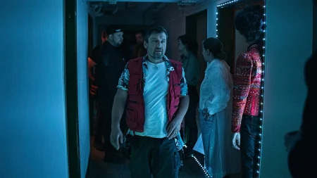 Nesmirna Odysea-1-009