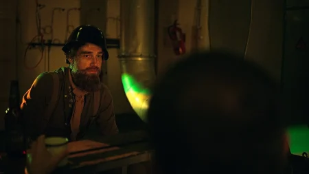 Nesmirna Odysea-1-015