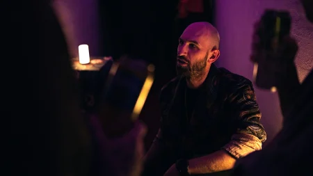 Nesmirna Odysea-1-060