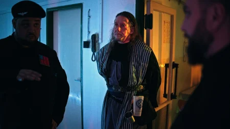 Nesmirna Odysea-1-121