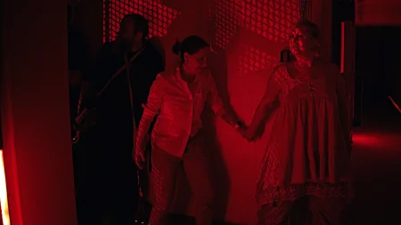 Nesmirna Odysea-1-184