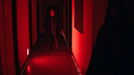 Nesmirna Odysea-1-185