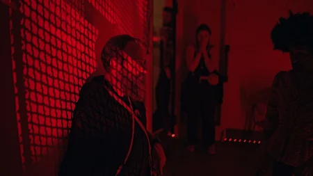 Nesmirna Odysea-1-200