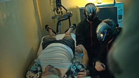 Nesmirna Odysea-1-207